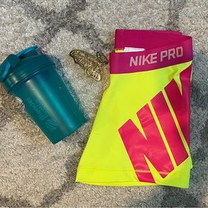 Nike Pro 3" Logo Short